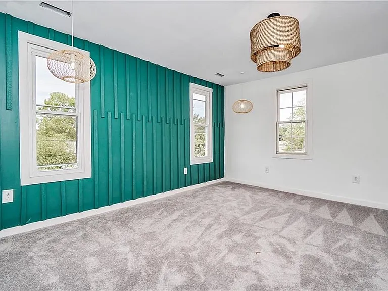 1603 Spotsylvania St — Photo 8