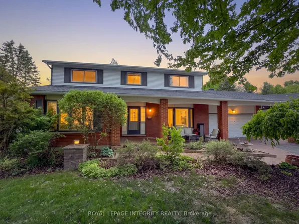 1243 Plante Dr, Ottawa, ON K1V 9E9