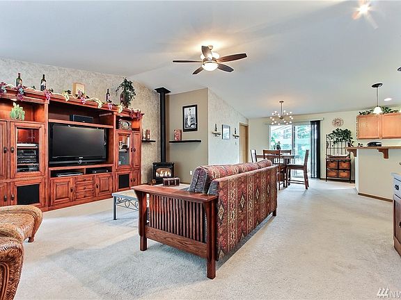 5th image of 8307 Waddell Creek Rd SW