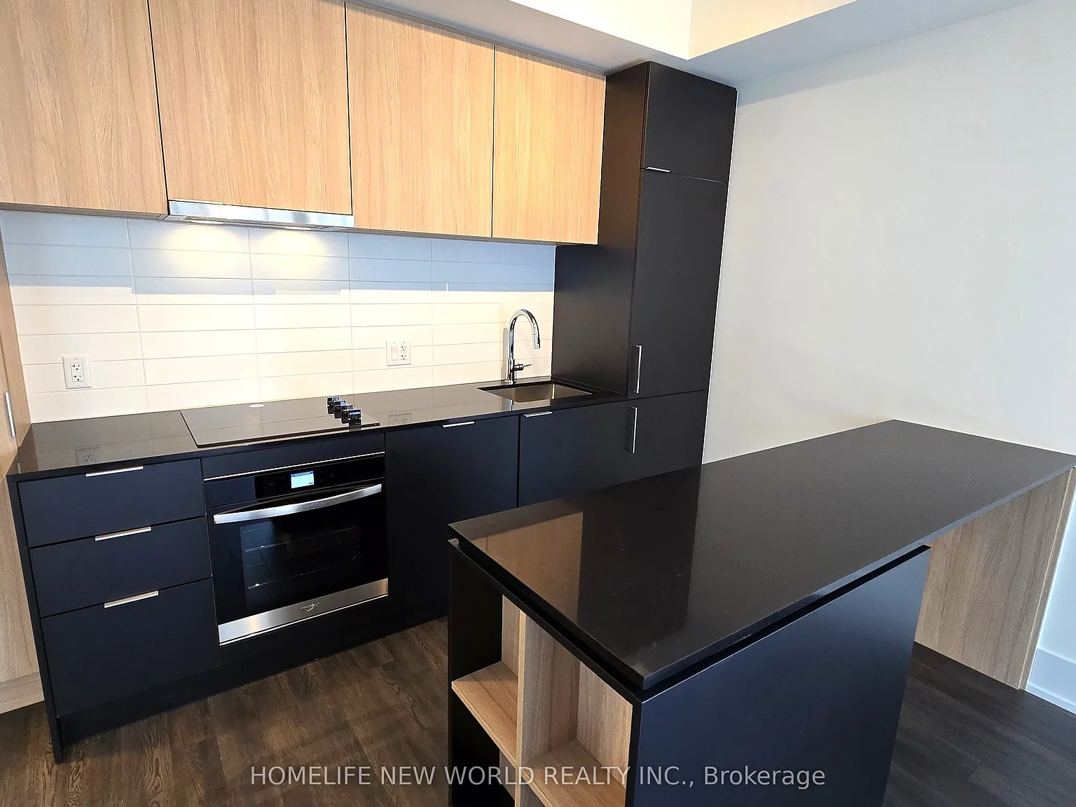 1 bed, $2,300 — Photo 2