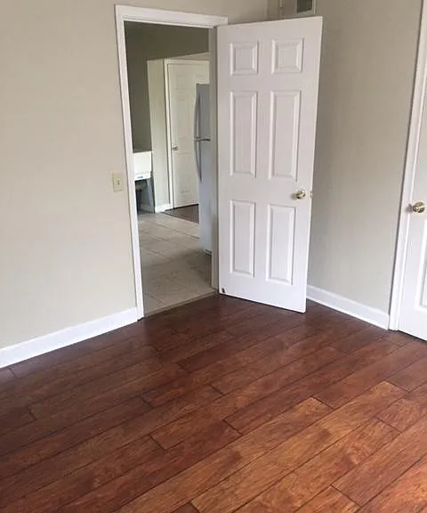 344 E Miller Ave — Photo 10