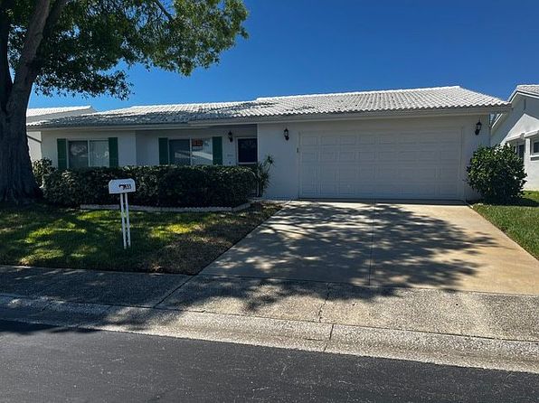 3555 93rd Ave N Unit 6