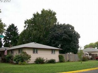 2096 Grove St, Eugene, OR 97404