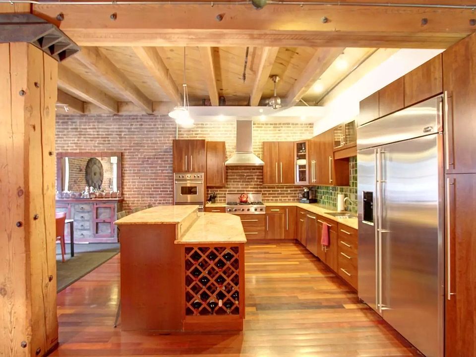 Kitchen & Island with wine rack