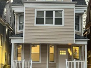 811 S 13th St #1, Newark, NJ 07108