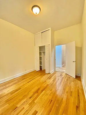 Rented by Waverly Realty Associates | media 8