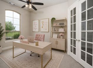 1692 Stonegate St, Waxahachie, TX 75165