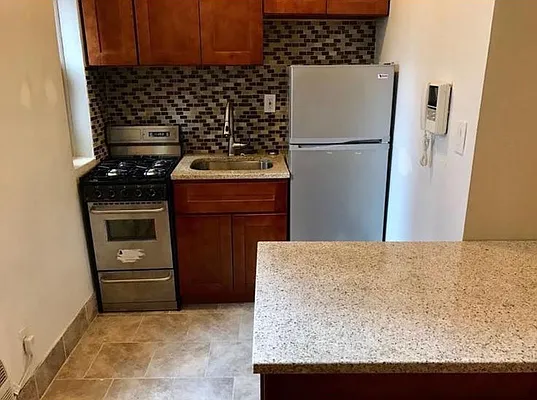 Rented by Manhattan Flats | media 12