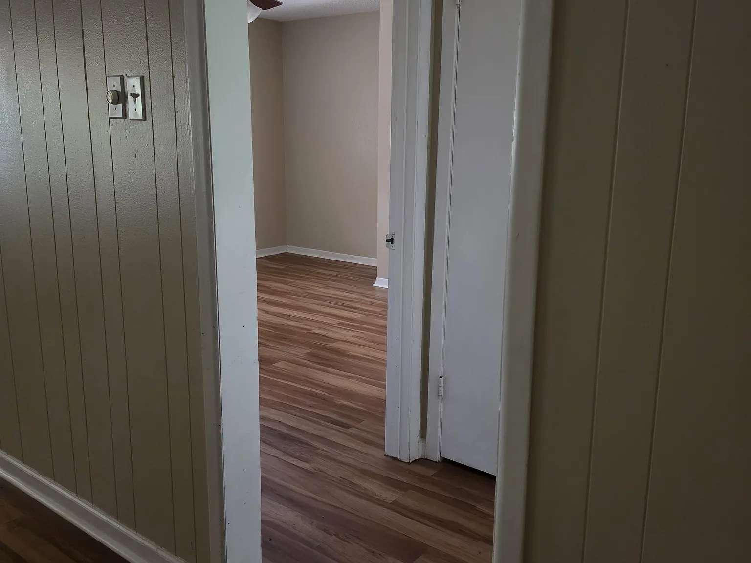 10990 Forest Gln — Photo 3
