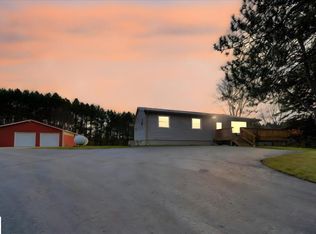 2831 Pointer Rd, West Branch, MI 48661