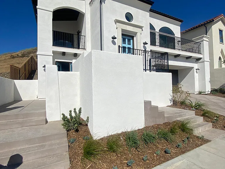 4064 Hillside Dr #1 — Photo 3