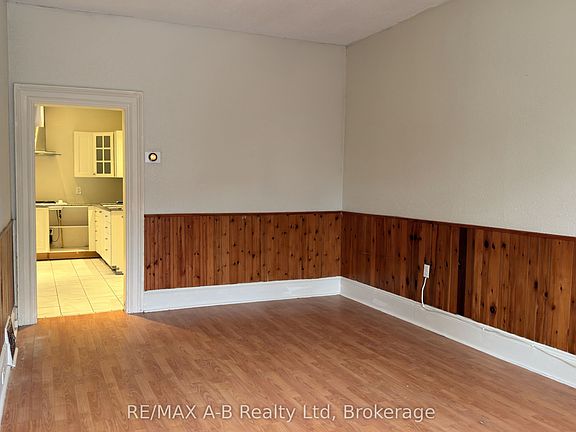 4th image of 21 Henry St