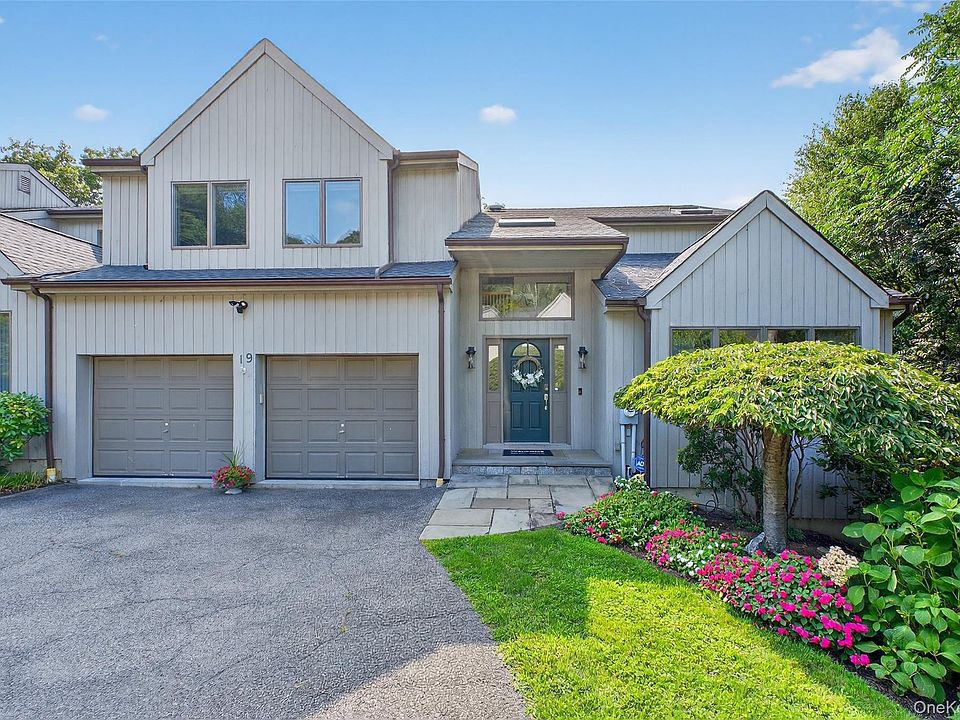 1st image of 19 Redwood Drive