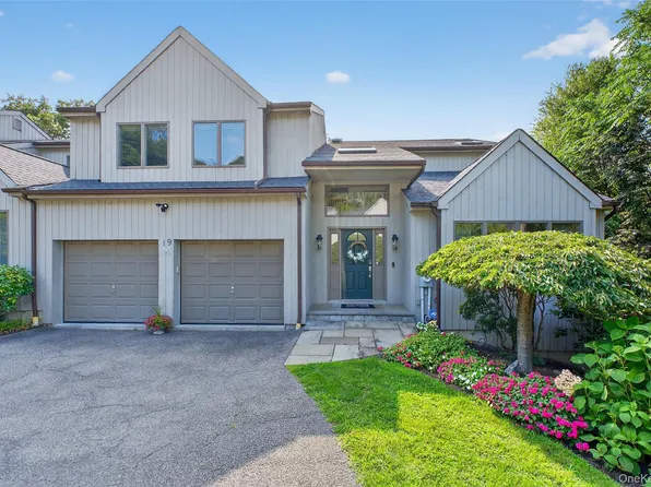 19 Redwood Drive, Somers, NY 10589