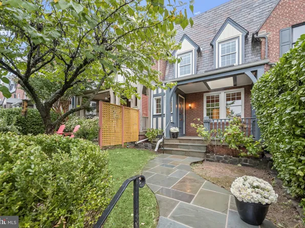 3805 T St NW, Washington, DC 20007
