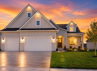 2719 NW Greenwood St, Ankeny, IA 50023