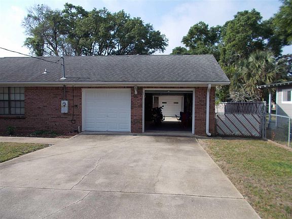 4th image of 3103 E Moreno St