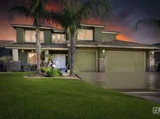 11527 Bay Meadows Ln, Bakersfield, CA 93312