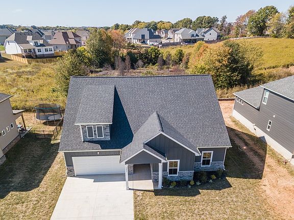 5th image of 534 Farmington Lot 534