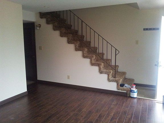 5th image of 401 Joshua Dr