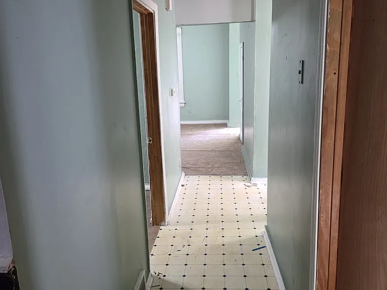 410 W Lapeer St #1 — Photo 5