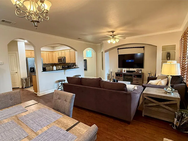 430 Old Fitzhugh Rd #8 — Photo 7