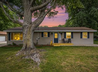 65 Baseline Rd, Gobles, MI 49055