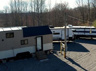 2323 Jones School Rd, Mount Sherman, KY 42764