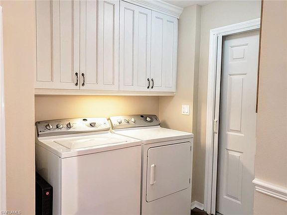 5th image of 14976 Hickory Greens Ct