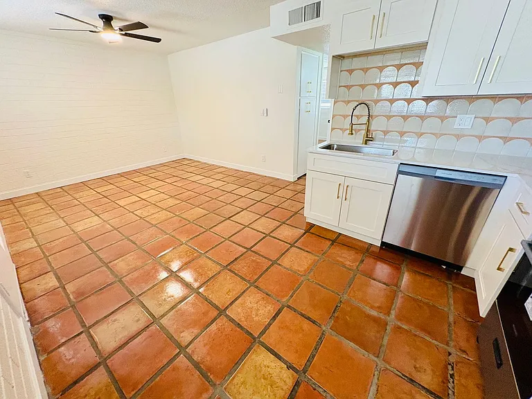 1873 E University Dr — Photo 4