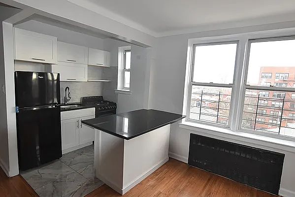 2nd image of 8660 Bay Pkwy #18