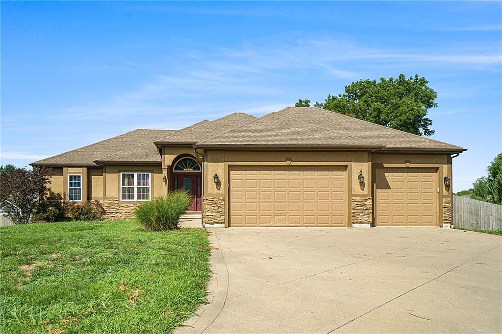16255 150th St, Bonner Springs, KS 66012 MLS 2445323 Zillow