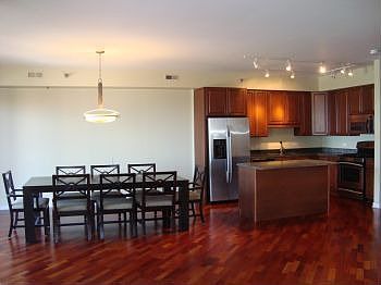 2nd image of 4350 N Broadway Ave #1009