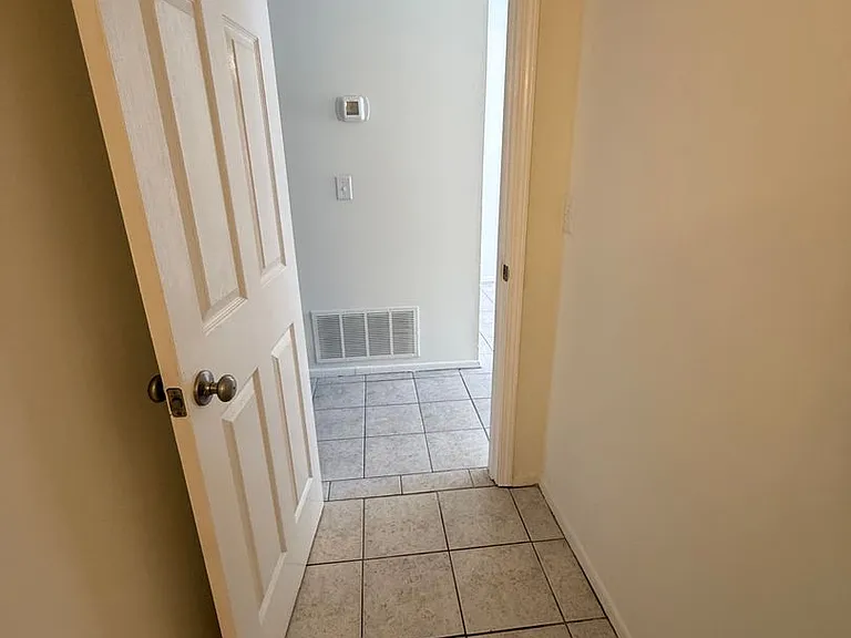 108 Scranton St #2 — Photo 4