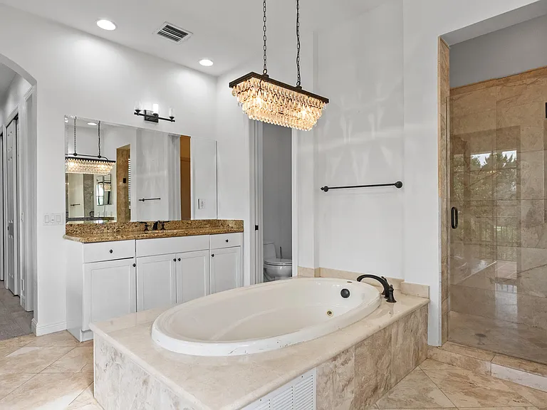 9521 Eden Mnr — Photo 100