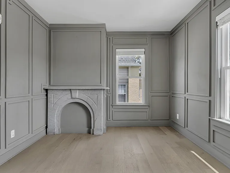 182 Waterman St #2D — Photo 2