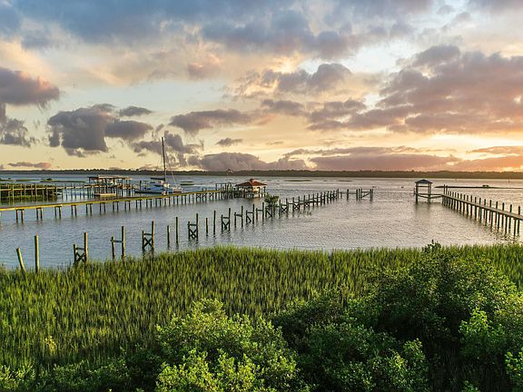 4th image of 5475 Windantide Rd