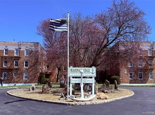 40 DAVENPORT #2K, New Rochelle, NY 10801
