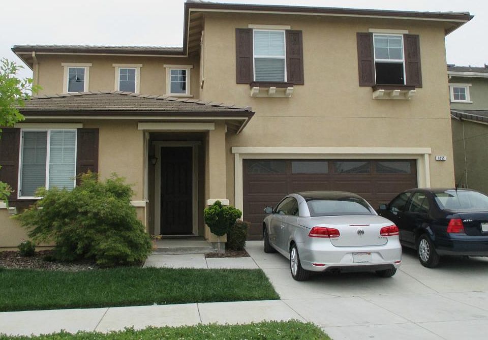 1st image of 9555 Grande Dr