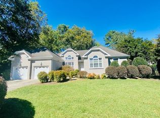 608 Beacon Hill Rd, Chesapeake, VA 23322