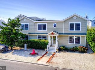6 W Mears Ave, Brant Beach, NJ 08008