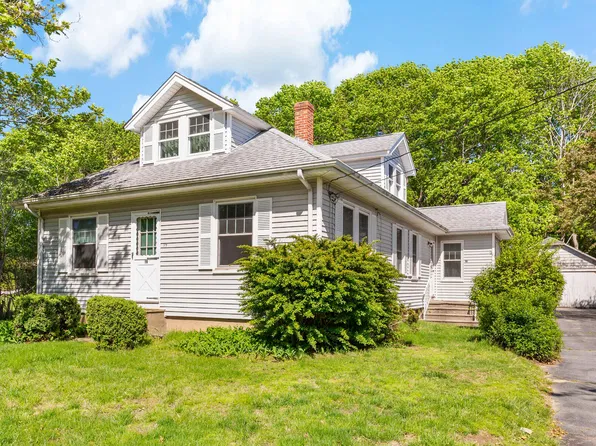 19 Old Meeting House Road, East Falmouth, MA 02536