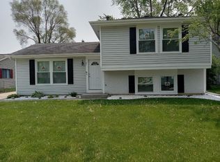 87 Abbeywood Dr, Romeoville, IL 60446