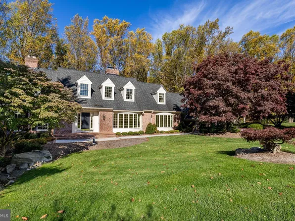 24 Glenberry Ct, Phoenix, MD 21131