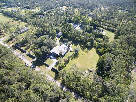 5th image of 232 Pine Cone Ln