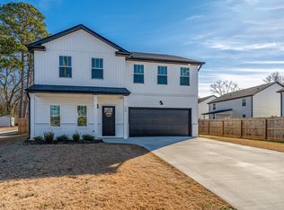 404 Holmes St, Laurens, SC 29360