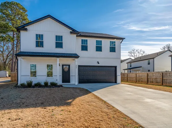 404 Holmes St, Laurens, SC 29360