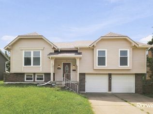 8003 E 170th St, Belton, MO 64012