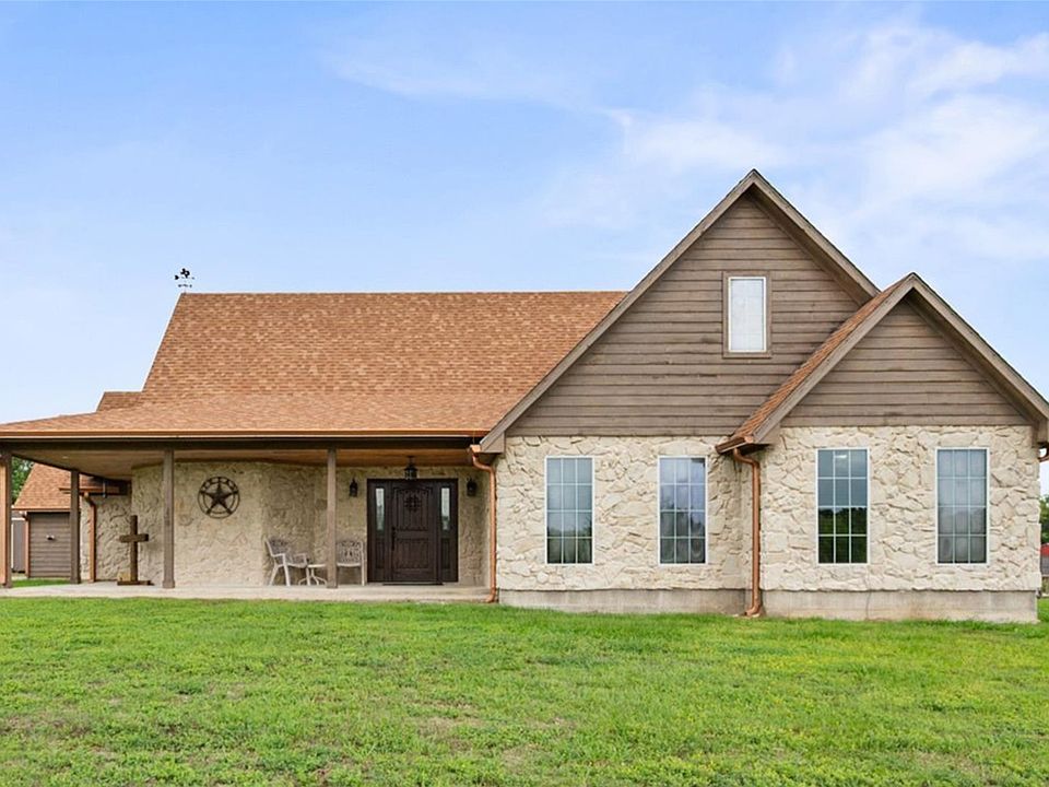 1st image of 130 SE County Road 3085