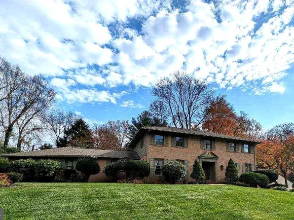 3910 Heather Dr, Wilmington, DE 19807